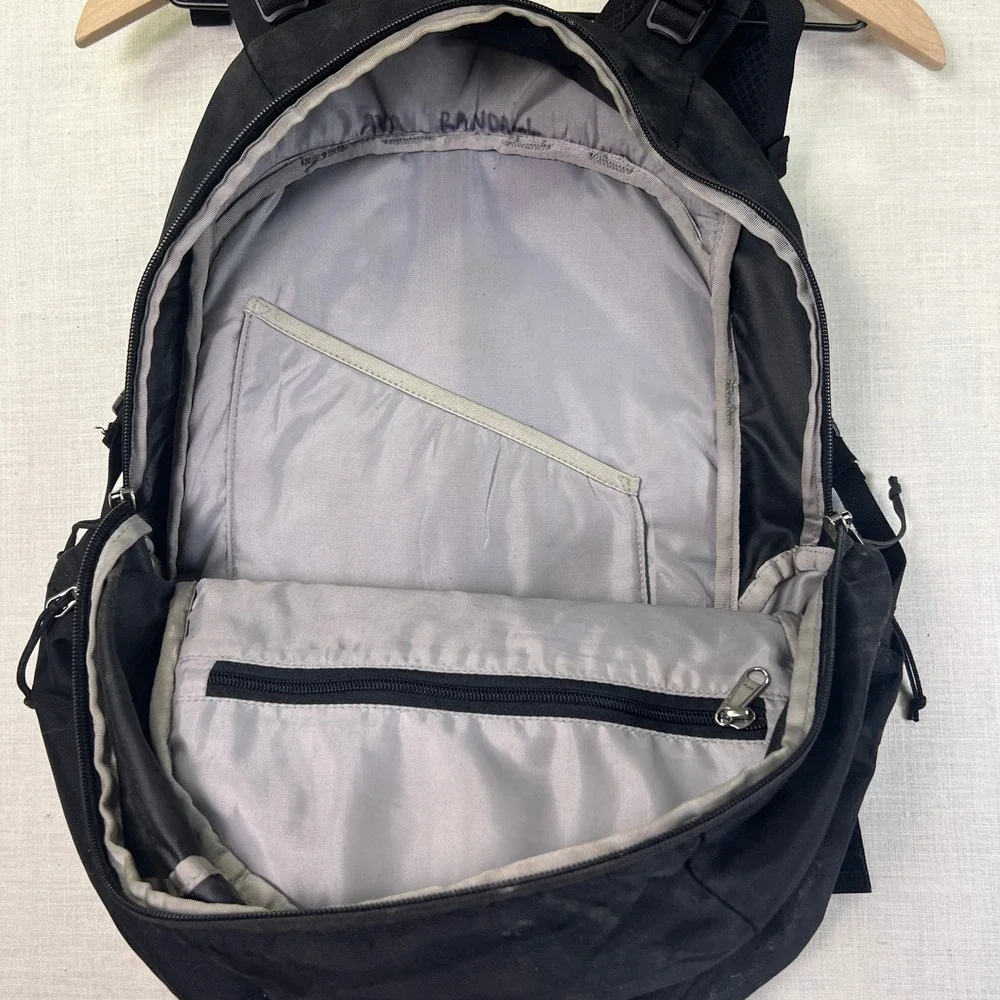 Patagonia Black Paxat 30L Backpack TSA Laptop‎ Tablet Sleeve Daypack Outdoor USA